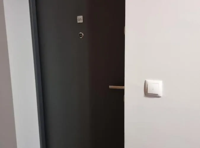 Nowy Piekny Spokojna Okolica, Zielono, W Poblizu Basen, Silownia, Galerie, Lotnisko 8 Min Radom